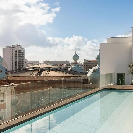 Almeirim - 2 Bedroom And Balcony In Areeiro * Lisbon